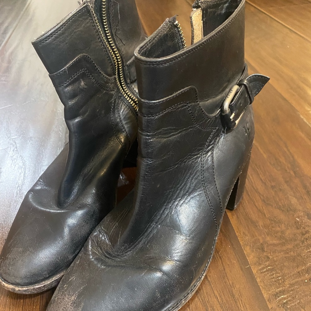 Black Frye Heeled Boots w/ buckle